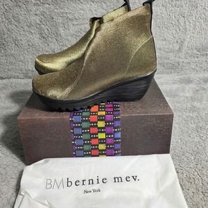 Bernie Mev Metallic Bronze Gold Wedge Ankle Boots Booties Womens EU 39 8.5 9 NEW
